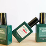 trois flacons de vernis Manucurist